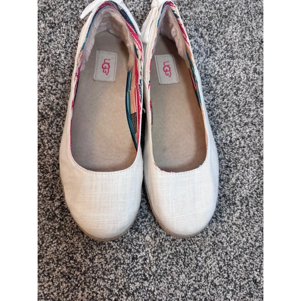 UGG Women's White Canvas Espadrille Flats Tribal Print Lining and Bow Detail 9